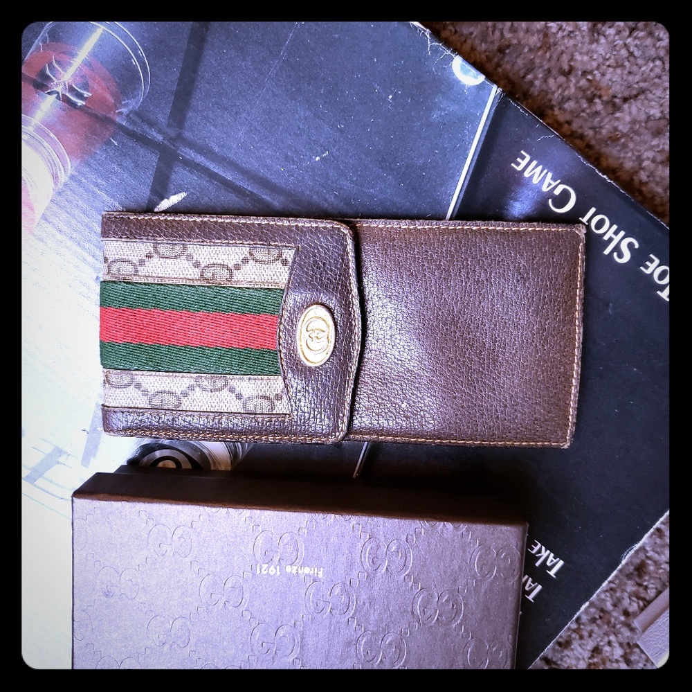 Vintage Gucci eye glass sunglasses case